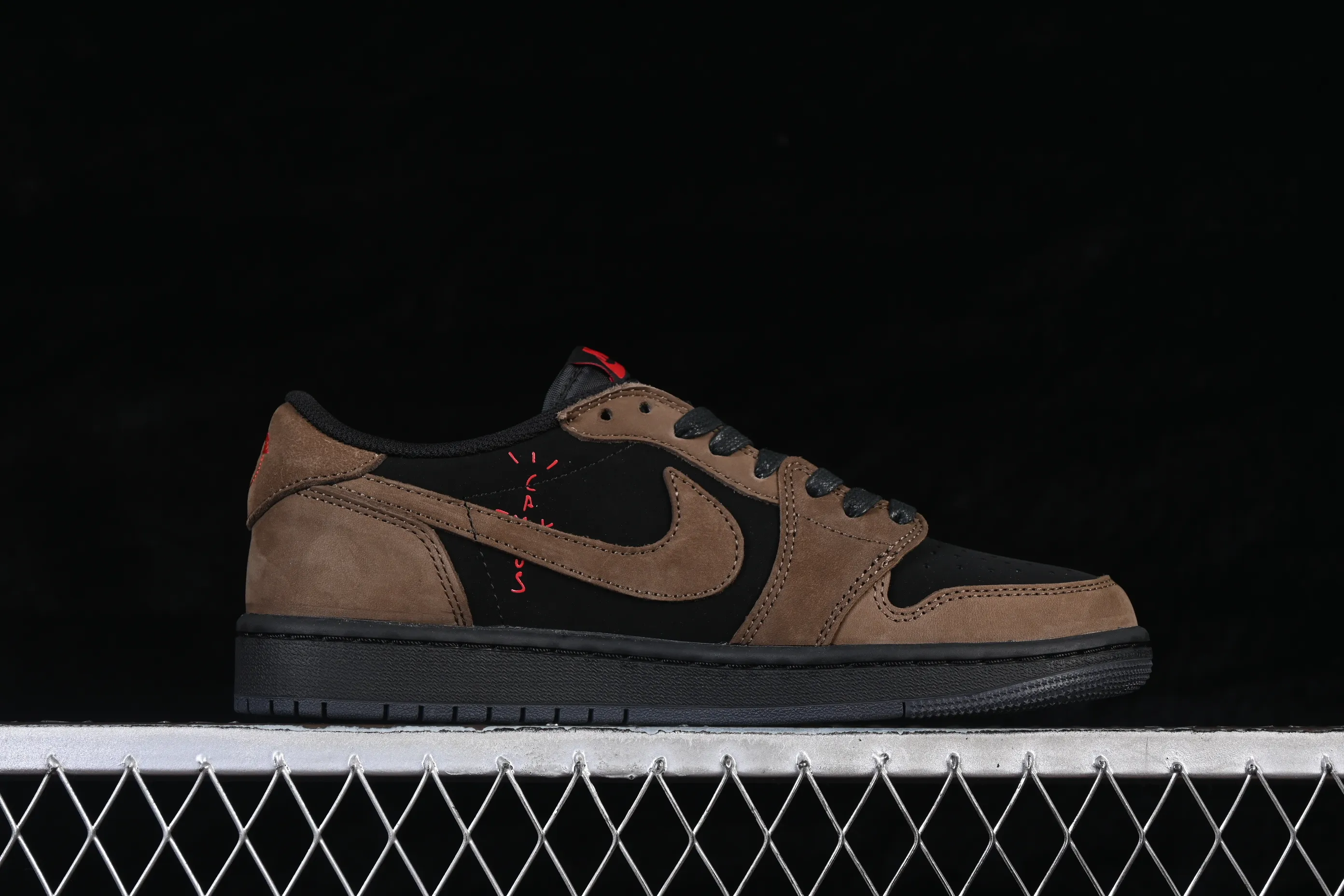 All Categories Air Jordan Jordan Series Basketball Shoes Air Jordan 1 Low High-end Customized Low-top Sneakers Travis Scott